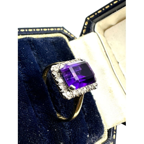 90 - 18ct gold amethyst & diamond halo ring weight 3.6g