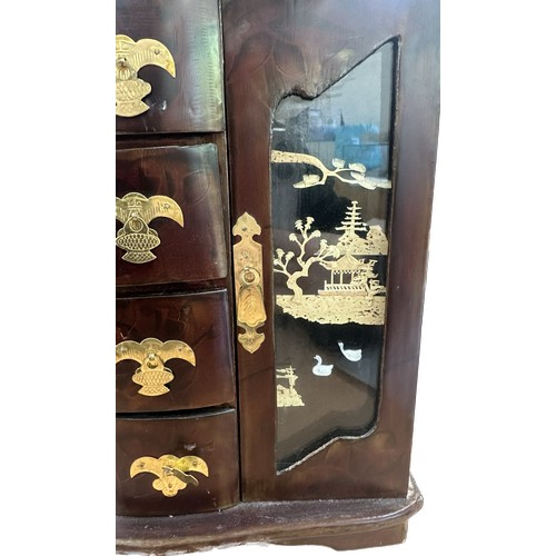 43 - Oriental jewellery cabinet with 3D art measures approx 11 inches tall by 11 wide