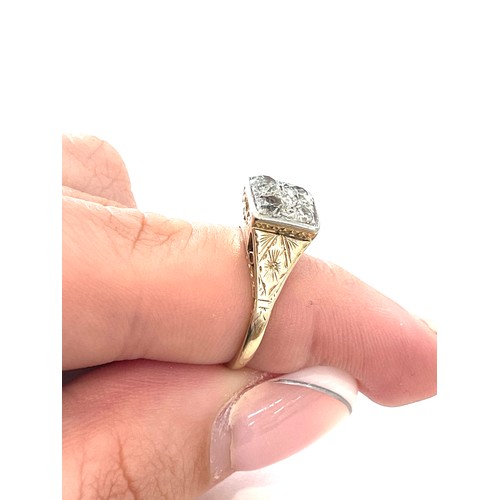 390A - Vintage 18ct gold and platinum diamond ring, set with 4 diamonds and diamond chips ring size l/m