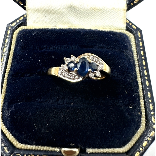 100 - 9ct gold sapphire & diamond ring weight 2.8g