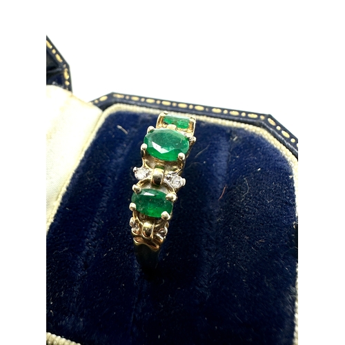 125 - 9ct gold emerald & diamond ring weight 3g