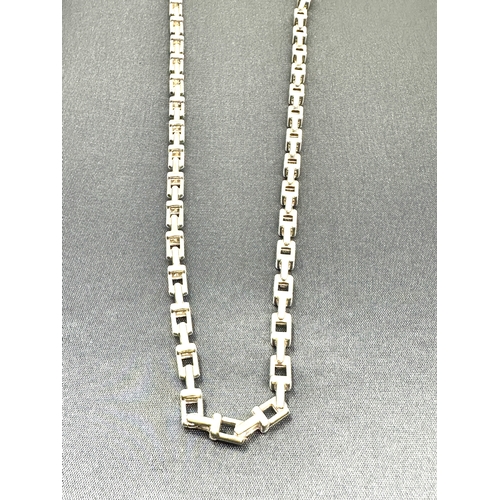 134 - Tiffany & Co. Italy Sterling Silver 4mm T Chain Link Necklace 20