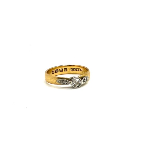 170 - 22ct Gold diamond ring total weight 4.1grams ring size N