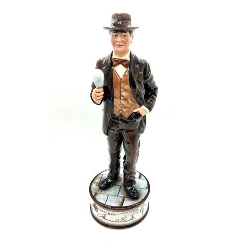 5 - Royal Doulton Prestige Pioneer collection Thomas Edison hn 5128 over all good condition