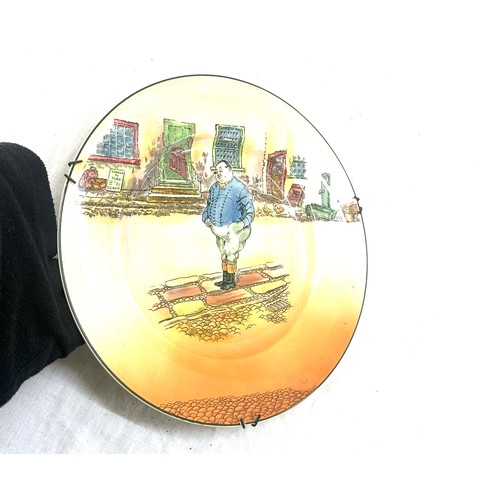 556 - Selection of 2 Royal Doulton collector plate and charger includes The Fat Boy and Tony Weller