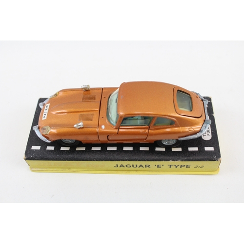 423 - Dinky Toys 131 Jaguar E Type Bronze 2+2 Diecast Model Car Boxed