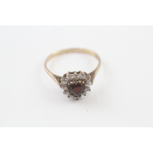 182 - 9ct gold heart cut garnet and cubic zirconia set cluster ring (2.3g)