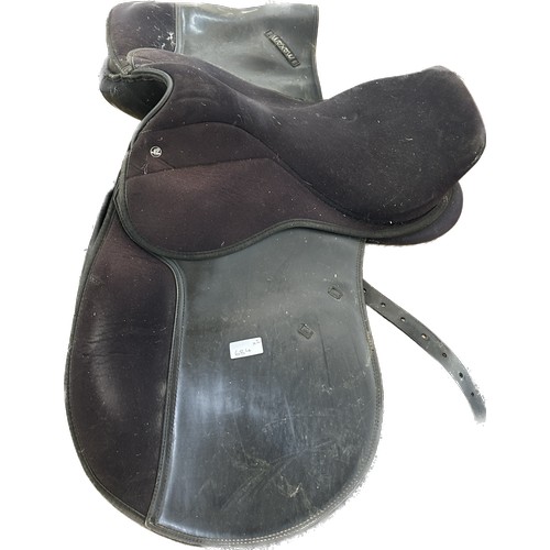 119 - 2 Vintage horse saddles