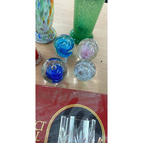 109 - Selection of glassware includes paper weights, Davinci tumblers etc