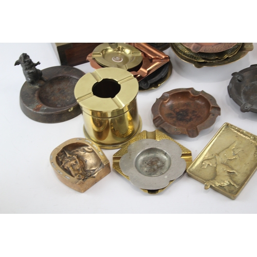 76 - Selection of ashtrays to include vintage decorative novelty, Onyx, Brass, Copper, Advertising etc