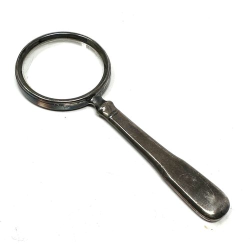 24 - Solid hallmarked silver royal mail magnifying glass measures approx 14.2cm millenium silver hallmark... 