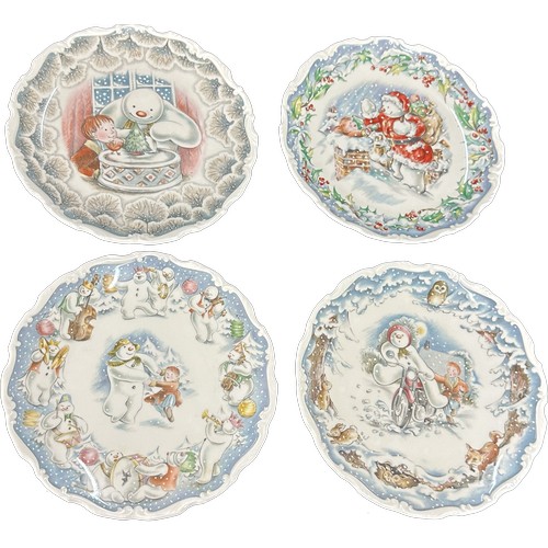 583 - Four Royal Doulton ' The Snowman' plates to include ' Dance of the Snowman', ' Snowman Christmas cak... 