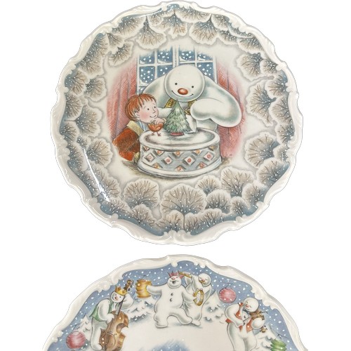 583 - Four Royal Doulton ' The Snowman' plates to include ' Dance of the Snowman', ' Snowman Christmas cak... 