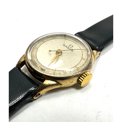 421 - Vintage 14ct gold ladies Omega wristwatch the watch is ticking