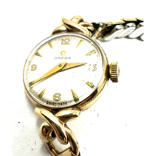 422 - Vintage 9ct gold ladies Omega wristwatch the watch is ticking