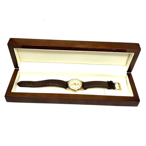 426 - Boxed gents 9ct gold Longines wrist watch case hallmarked for 1963 movement calibre 30ls movement nu... 