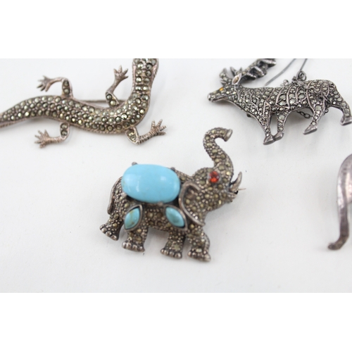 432 - Four silver animal themed brooches (33g)