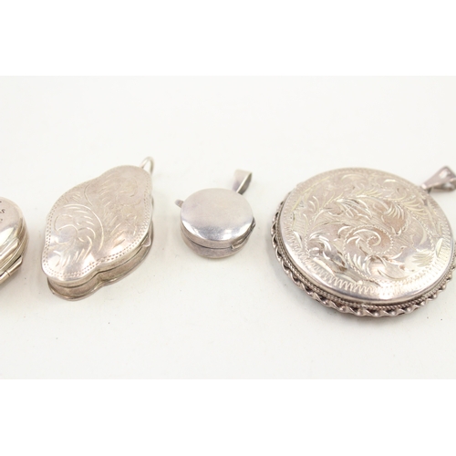 433 - A collection of silver lockets and a snuff box (45g)