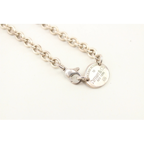 456 - A silver necklace by Tiffany and Co (51g)