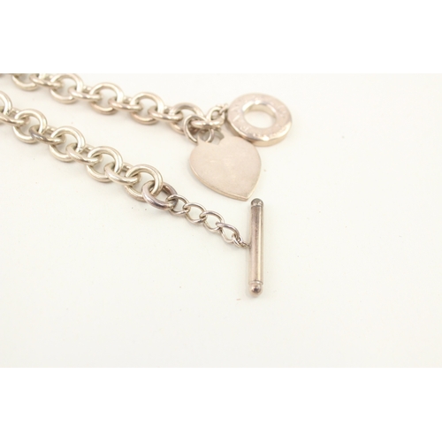 457 - A silver necklace by Tiffany and Co (75g)