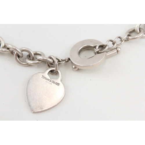 460 - A silver necklace by Tiffany and Co (76g)