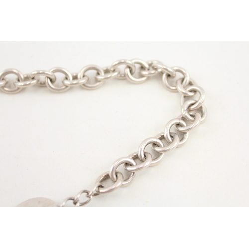 460 - A silver necklace by Tiffany and Co (76g)