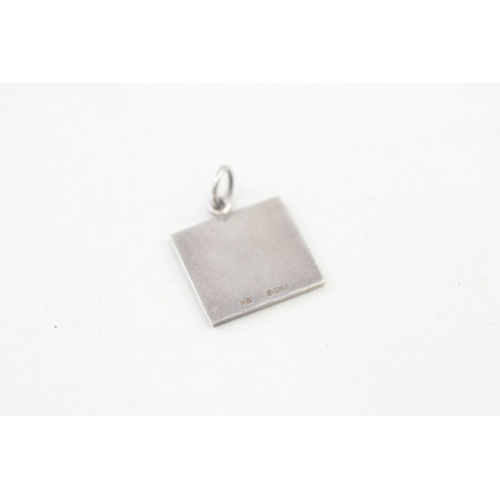 473 - Two Scandi silver pendants by Nina Breddal, Finland (7g)