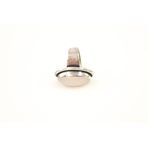 480 - Two Scandinavian silver jewellery pieces including a ring by Carl Ove Frydensberg (13g)