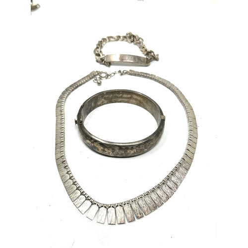 382 - Selection of vintage silver jewellery inc collar necklace id bracelet & bangle weight 80g