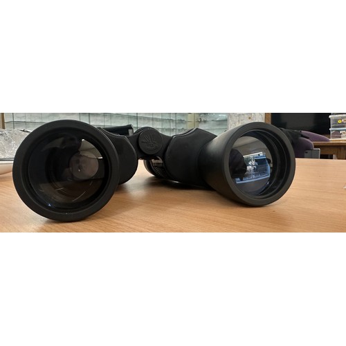 23 - Set of 8-24x50 Zoom binoculars