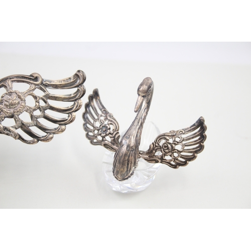 36 - 2 x .925 sterling silver detailed swan trinket dishes