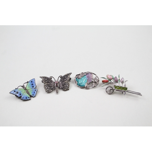 393 - Four silver brooches including Pat Cheney (19g)