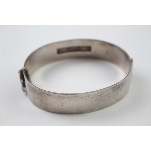 401 - Silver vintage Garnet set bangle with Dublin hallmarks (32g)