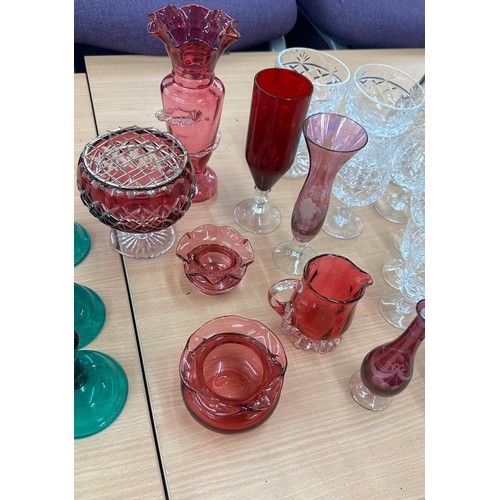 116 - Selection of vintage and later glassware includes cranberry glass etc