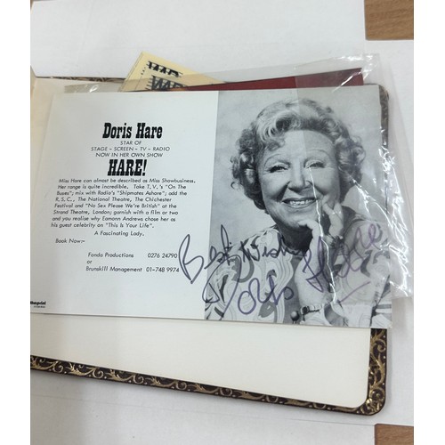 524 - Vintage autograph books with signatures from Doris Hare, David Moses and others