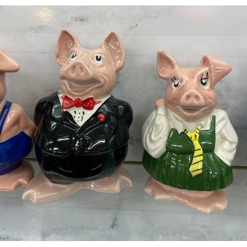 545 - Full set of 5 Wade Natwest Pigs Piggy Banks all with their original stoppers