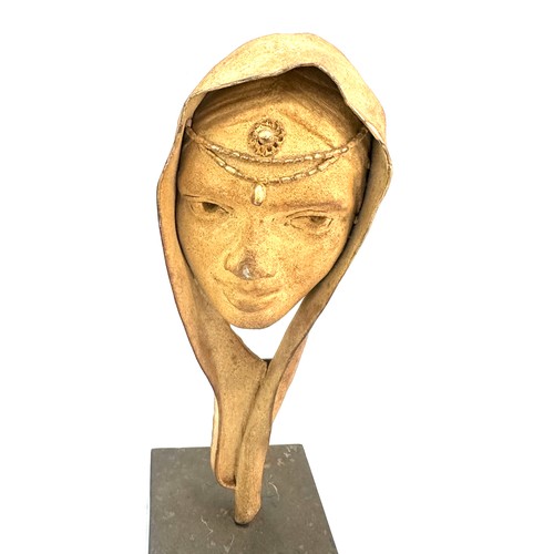 518 - Vintage art scultpure of a lady on slate base measures approx 10 inches tall