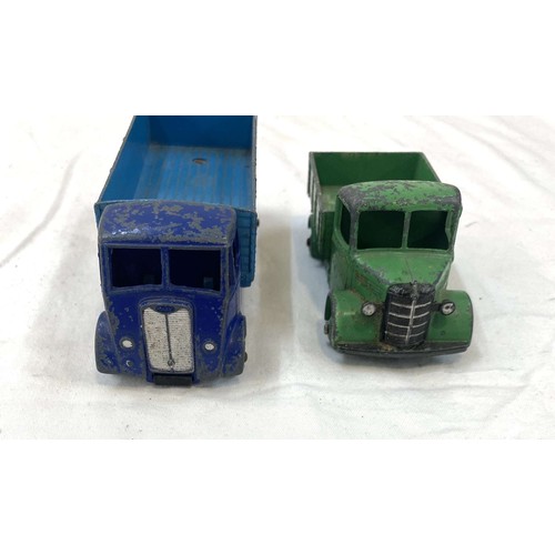 527 - Two vintage Dinky super toys trucks