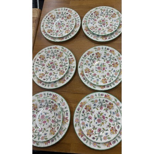 525 - Selection of Minton plates to include 12 saucer and side plates and 8 dinner plates