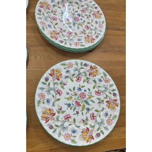 525 - Selection of Minton plates to include 12 saucer and side plates and 8 dinner plates