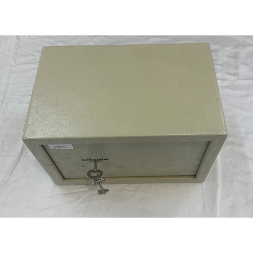 6 - Cathedral lockable safe