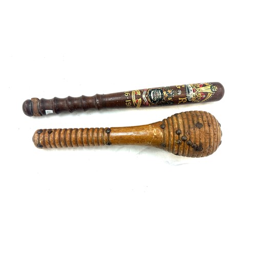 33 - WW1 special constable 1916-1919 Rochdale presentation truncheon and WW1 period tench club