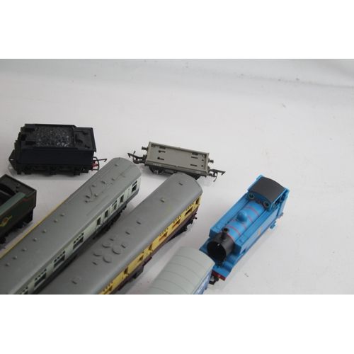 342 - OO Gauge Model Railways Lima BB 9210 Triang Princess Elizabeth Locos Etc x 15