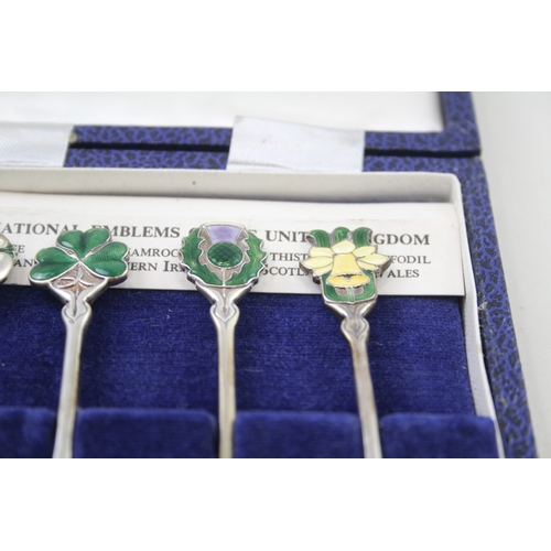 31 - Set of 4 x Elizabeth II Silver Jubilee Enamel Teaspoons Cased