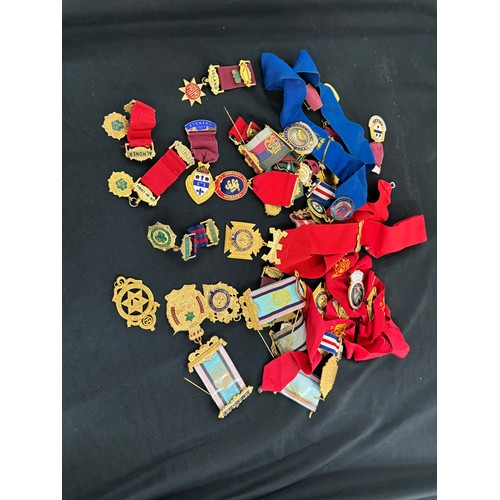 505 - Large selection of assorted masonic jewels