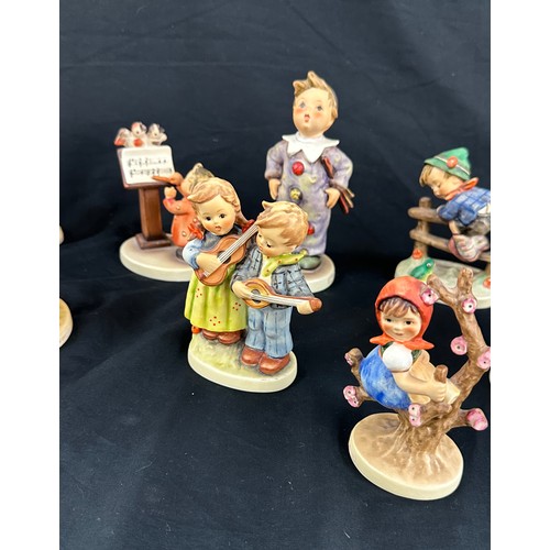 527 - Selection of vintage Goebel figures and one Capidmonte bird figure