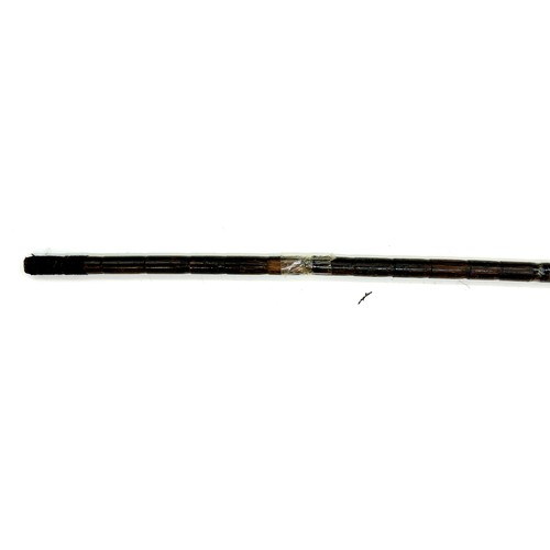 519 - Art Deco ladies walking cane with carved horn dogs head handle (Damage to cane)