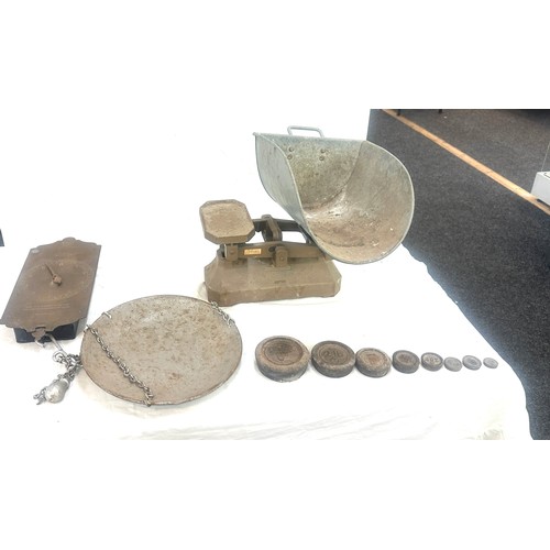 146 - Vintage potato scales, balance scales and a selection of weights