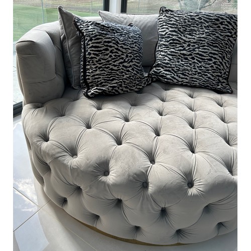 585 - Grey fabric button detail love seat, overall diameter: 56 inches Height 28 inches,