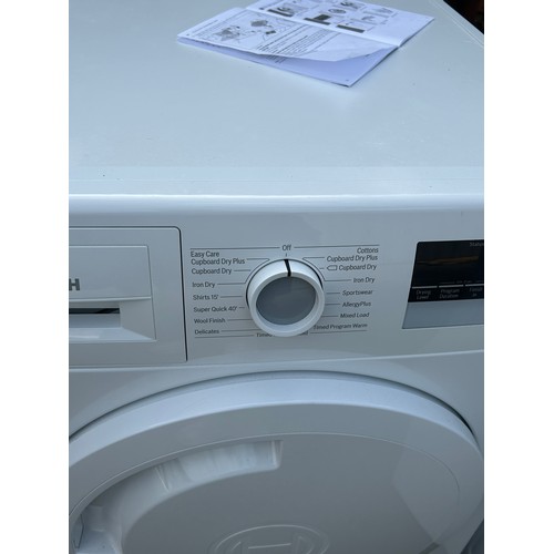 565 - Bosch 8kg serie 4 condenser tumble dryer